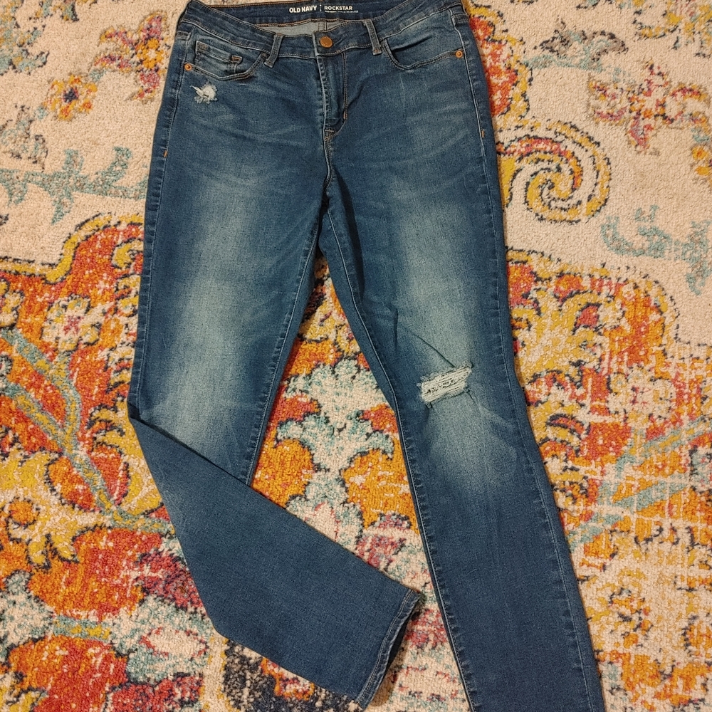 Old Navy Rockstar Midrise size 8 reg blue jeans